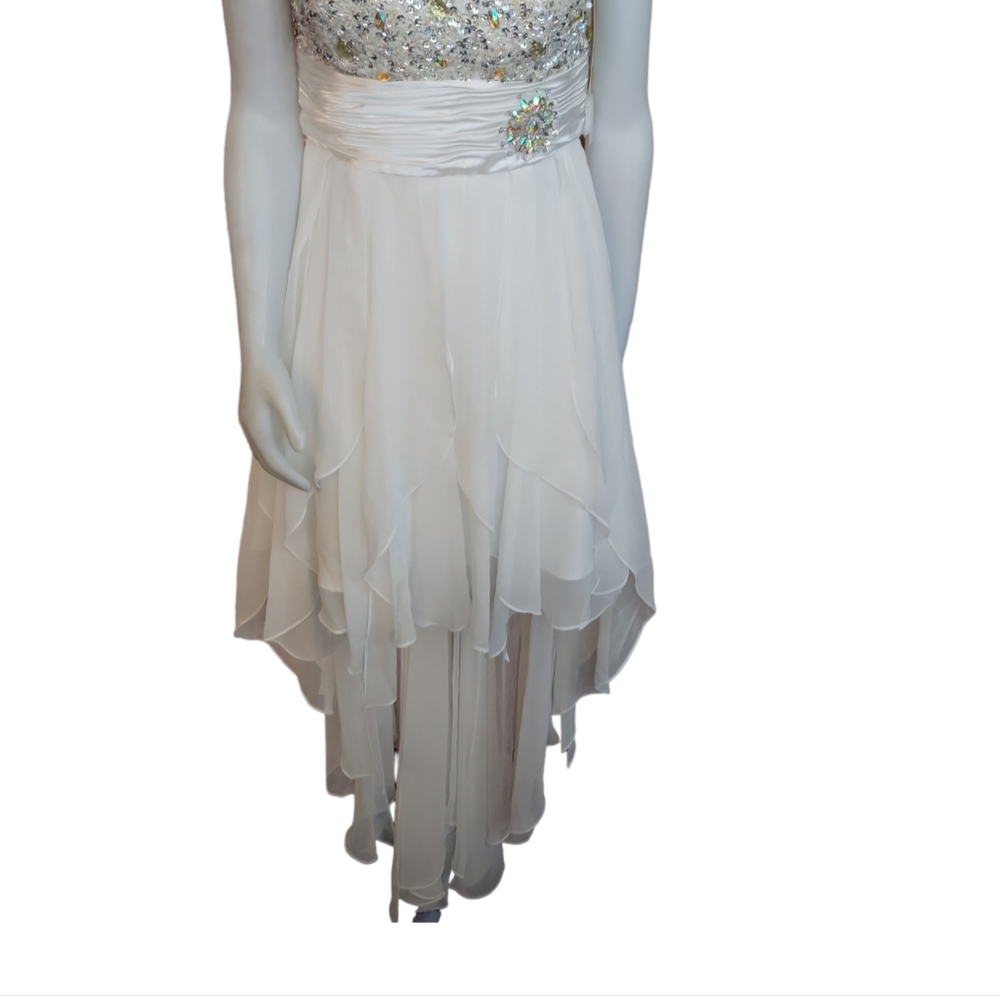 Wedding dress - Picture 4 of 7